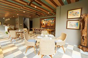 Amanuba Hotel & Resort Rancamaya