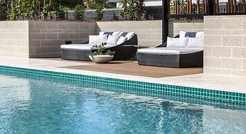 Boardwalk Burleigh Beach