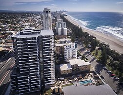 Boardwalk Burleigh Beach