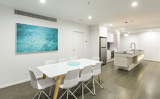 Boardwalk Burleigh Beach