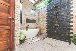 Luxury A Priori Ubud