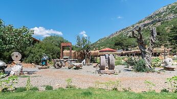 Yenice Vadi Dogal Yasam Koyu