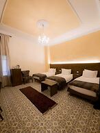 La PLace Hotel