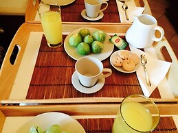 Gli Allori - Fuga dalla Città