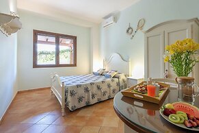 Gli Allori - Fuga dalla Città