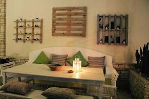 Gli Allori - Fuga dalla Città