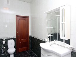 ApartLux na Ploshadi Pobedy