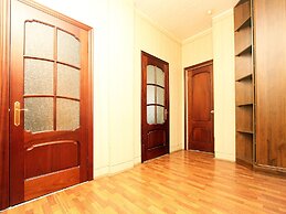 ApartLux na Ploshadi Pobedy