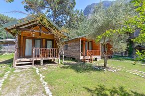 Sea Valley Lodge