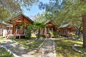 Sea Valley Lodge