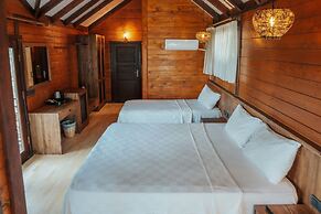Sea Valley Lodge