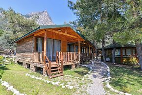 Sea Valley Lodge