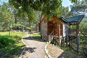 Sea Valley Lodge