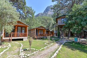 Sea Valley Lodge