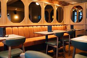 The Nines, Bangor Marina