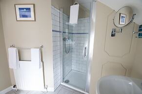 The Nines, Bangor Marina