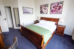 The Nines, Bangor Marina