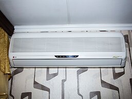 Apartlux on Novy Arbat Street