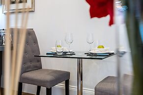 Lak Serviced Apartments