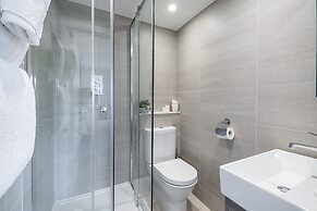 Lak Serviced Apartments