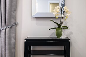 Lak Serviced Apartments