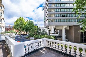 Lak Serviced Apartments