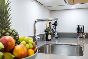 Lak Serviced Apartments