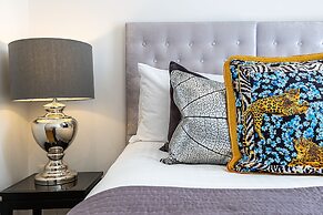 Lak Serviced Apartments