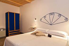 The Old Farm Asfodeli - Adults Only