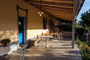 The Old Farm Asfodeli - Adults Only