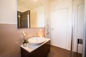 Bright Apartments Desenzano - Cascinale Pool 1