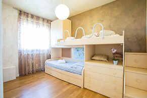 Bright Apartments Desenzano - Cascinale Pool 1