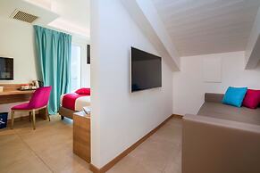 You & Me Beach Hotel