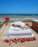 You & Me Beach Hotel