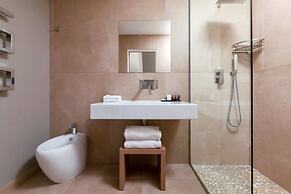 You & Me Beach Hotel