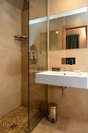 You & Me Beach Hotel