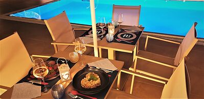 You & Me Beach Hotel