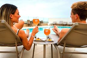 You & Me Beach Hotel