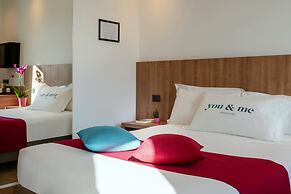 You & Me Beach Hotel