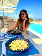 You & Me Beach Hotel