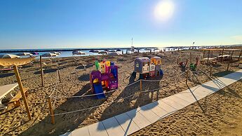 You & Me Beach Hotel