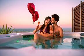 You & Me Beach Hotel