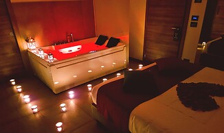 You & Me Beach Hotel