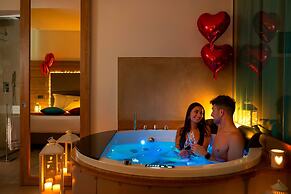 You & Me Beach Hotel