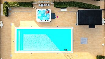 You & Me Beach Hotel