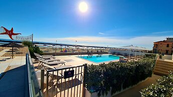 You & Me Beach Hotel