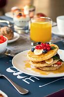 You & Me Beach Hotel