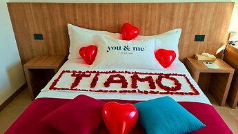You & Me Beach Hotel