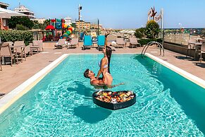 You & Me Beach Hotel