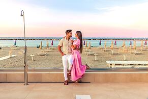 You & Me Beach Hotel